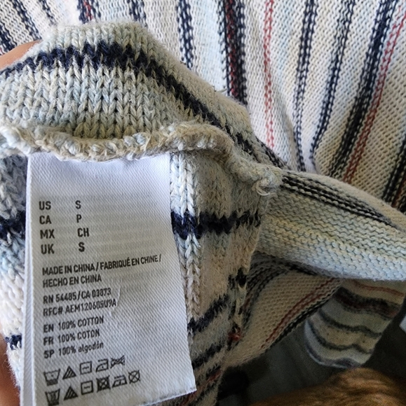 American Eagle - Picture 4 of 5